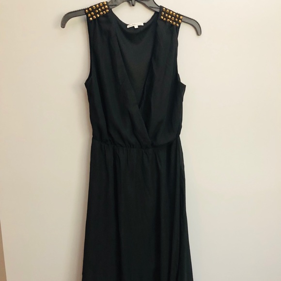 Dress - Picture 1 of 3